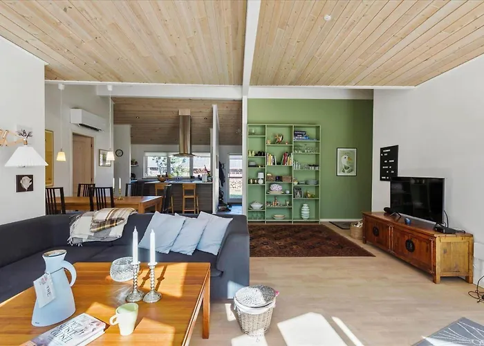 13326-hojby-koglevaenget-16 Semesterbostad *